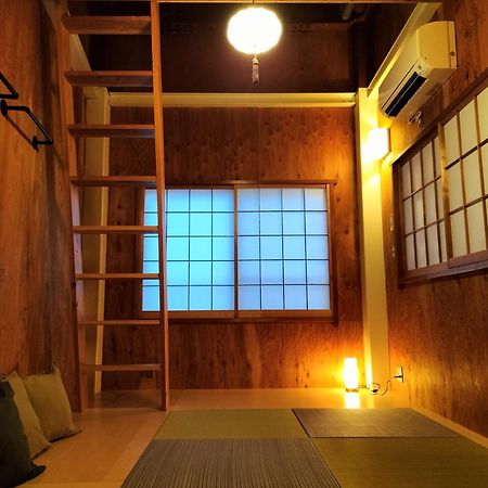 Vacation"Ninja"House Secretbase Near Asakusa Tokyo Exterior photo